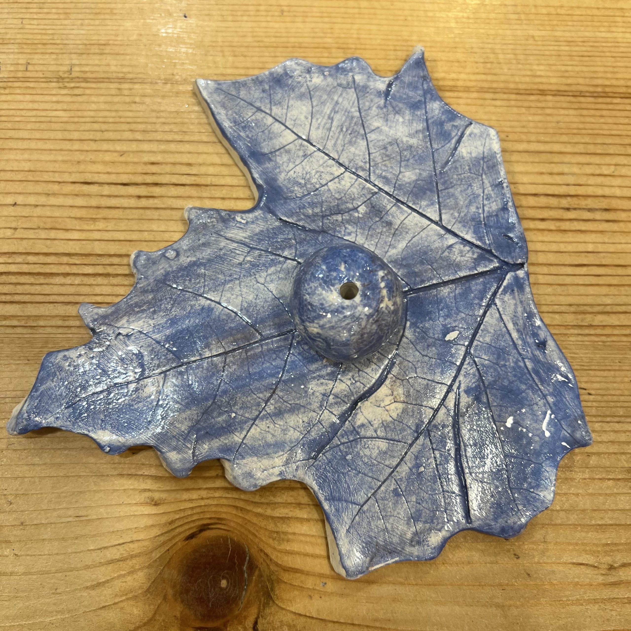 Porte-encens céramique feuille bleu